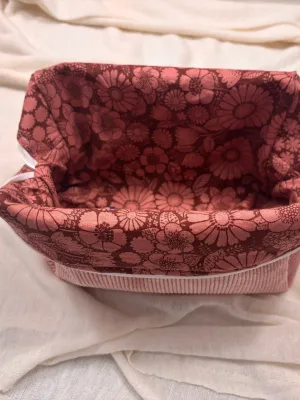 Trousse de Toilette en Velours Côtelé Fait Main – Doublure Fleurie, 3 Tailles